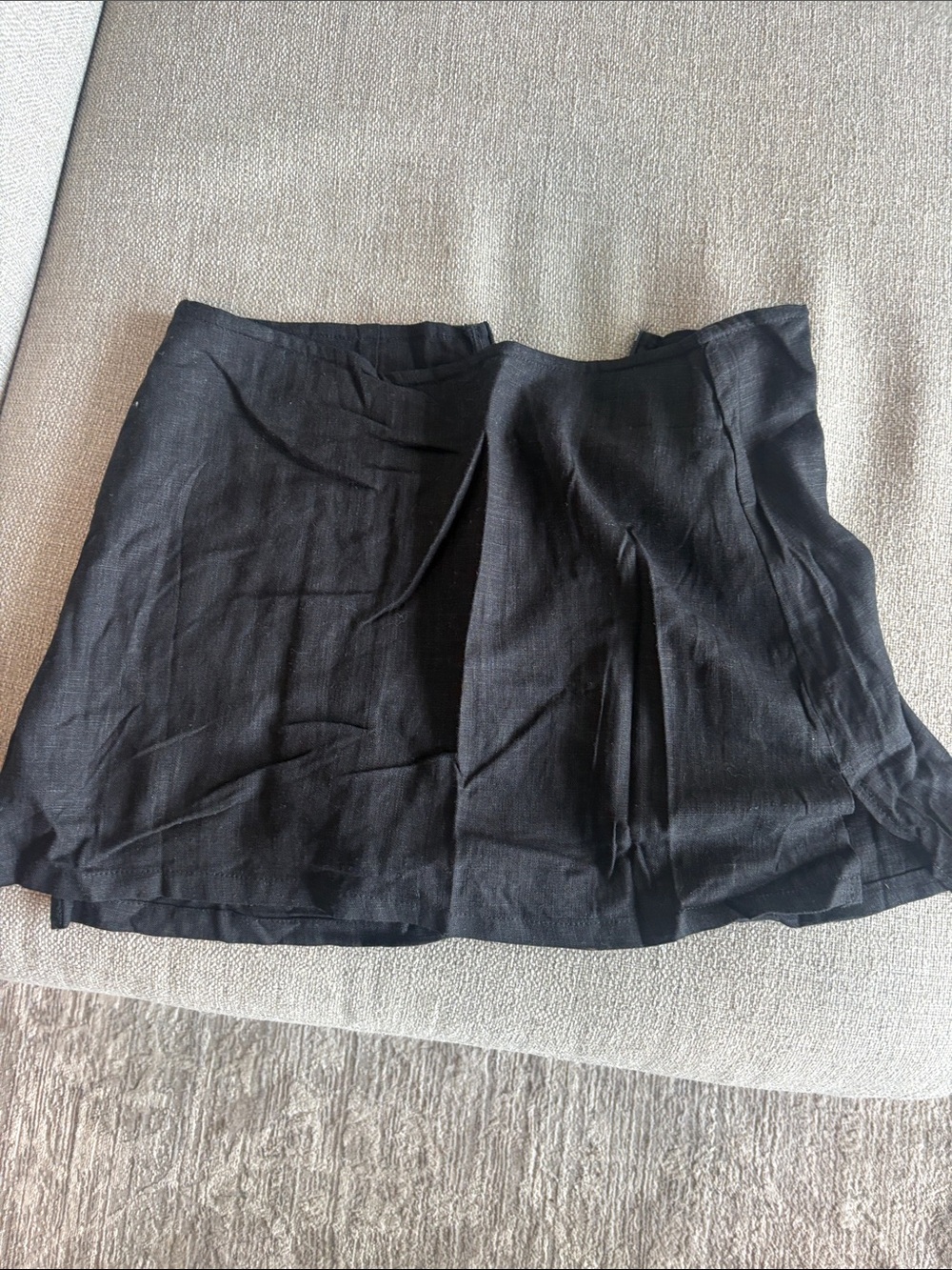 Black Women’s Pleated Mini Skirt
